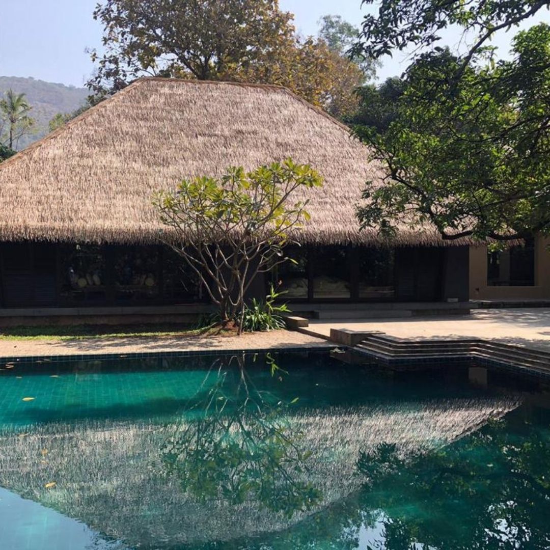 Synthetic Thatch Roof